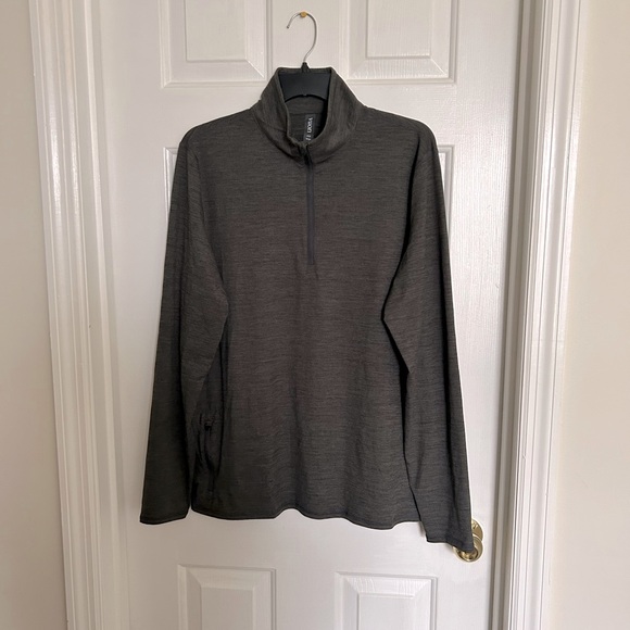 Vuori Easy Performance Half Zip 2.0 Pullover Sweatshirt - Picture 3 of 12